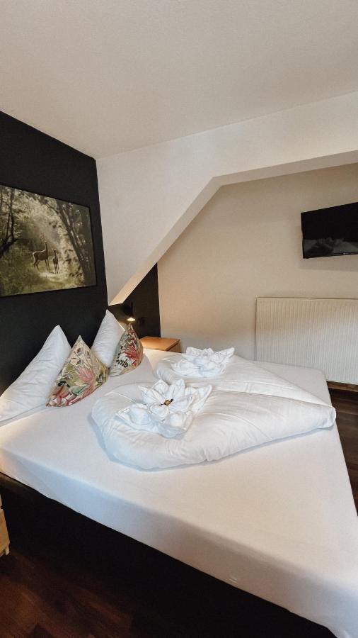 Seehotel Sissi Bed & Breakfast 3*